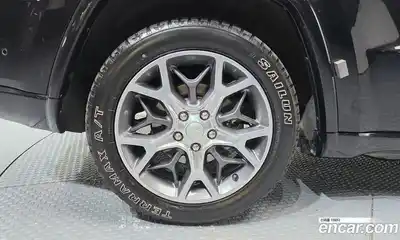 Jeep Cherokee 2019 3.0 гидро в Москве № 826629, миниатюра 4