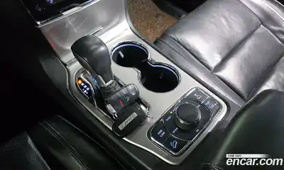 Jeep Cherokee 2019 3.0 гидро в Москве № 826629, миниатюра 8