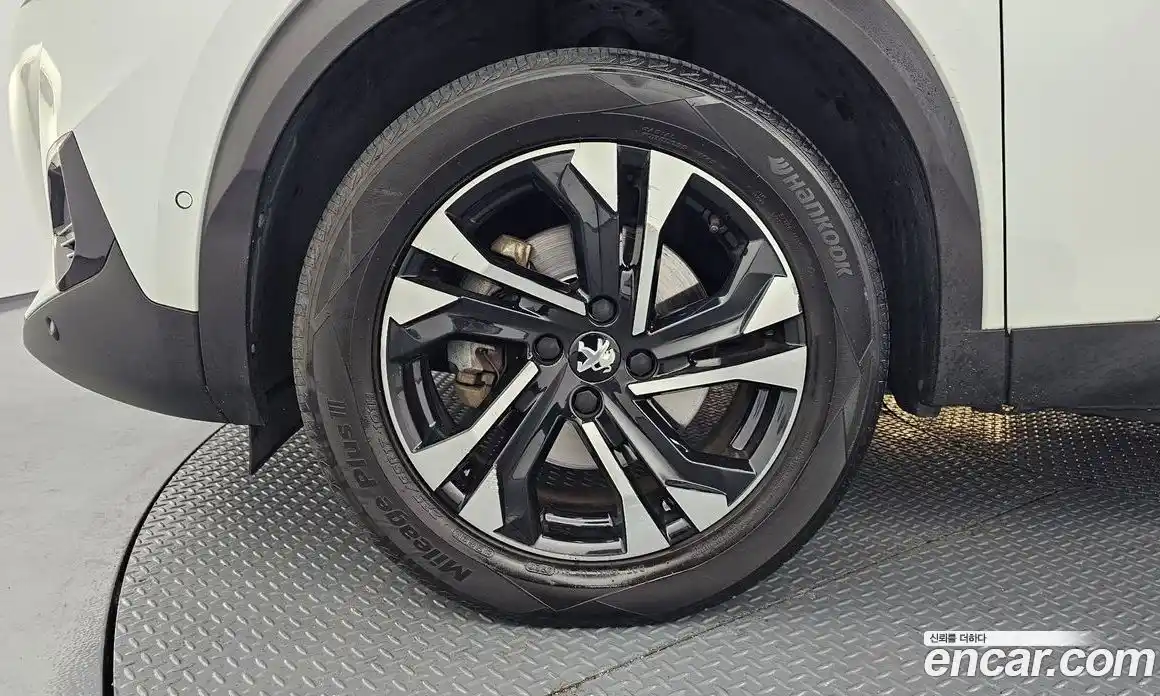 Peugeot 2008 2021 0.1 гидро в Москве № 827494, фото 5