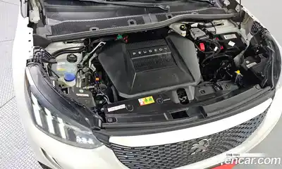 Peugeot 2008 2021 0.1 гидро в Москве № 827494, миниатюра 6