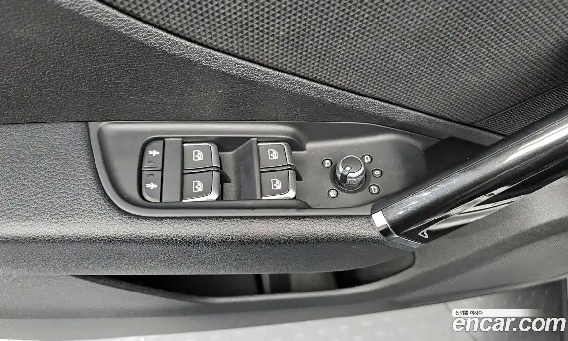 Audi Q2 2023 2.0 гидро в Москве, фото 14