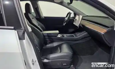 Tesla Model Y 2021 0.2 гидро в Москве № 861866, миниатюра 11