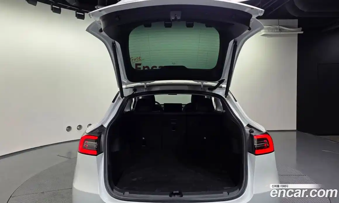 Tesla Model Y 2021 0.2 гидро в Москве № 861866, фото 20