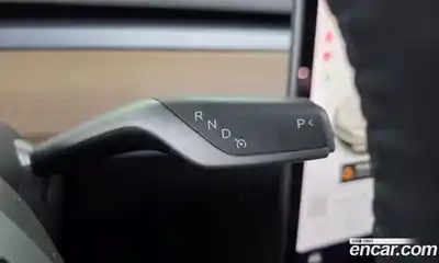 Tesla Model Y 2021 0.2 гидро в Москве № 861866, миниатюра 9