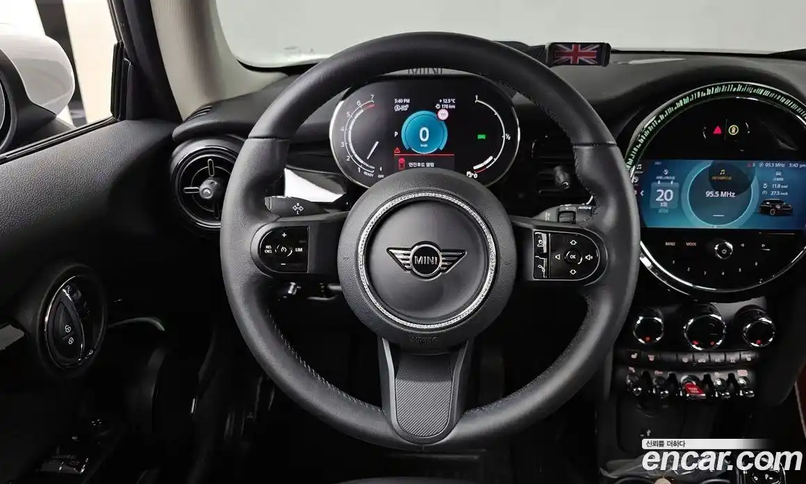 Mini Cooper 2022 1.5 гидро в Москве № 895224, фото 13