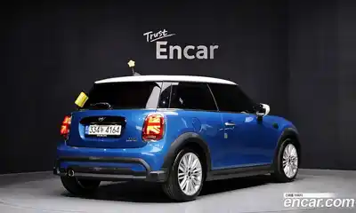 Mini Cooper 2022 1.5 гидро в Москве № 895224, миниатюра 2