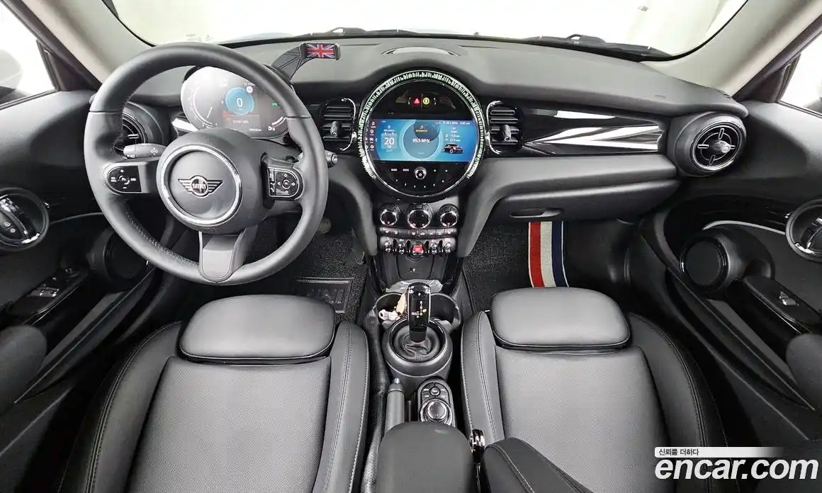 Mini Cooper 2022 1.5 гидро в Москве № 895224, фото 7