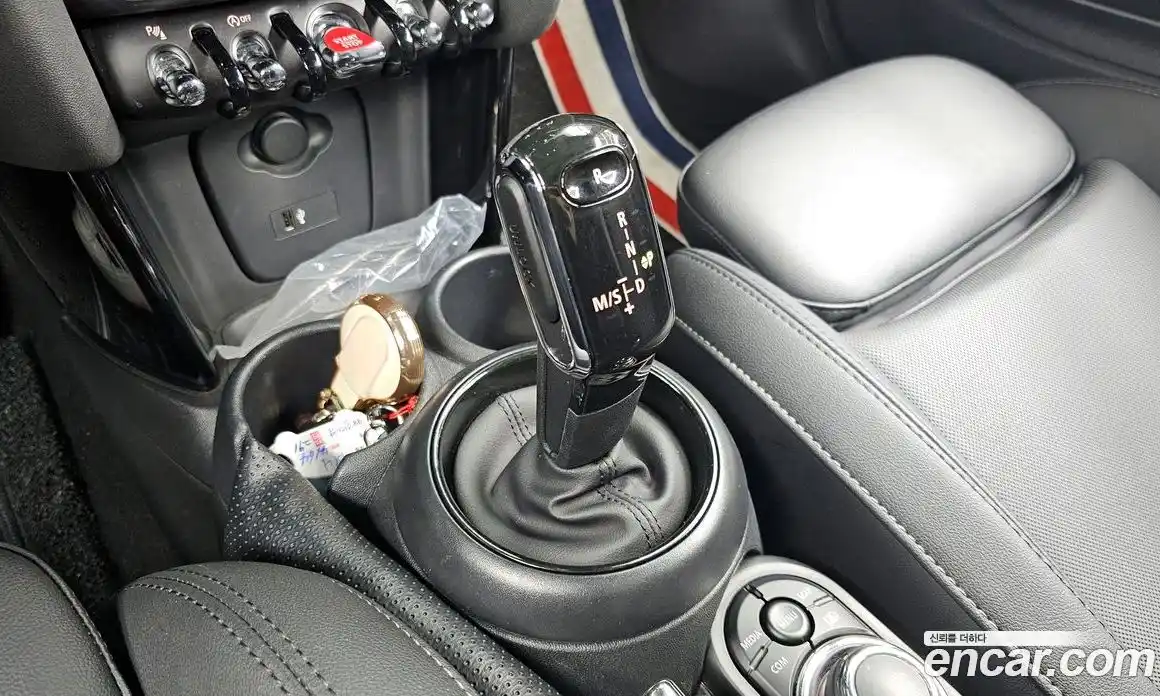 Mini Cooper 2022 1.5 гидро в Москве № 895224, фото 9