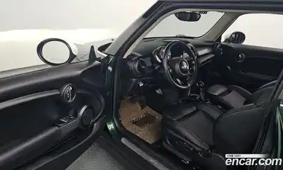 Mini Cooper 2017 1.5 гидро в Москве № 895456, миниатюра 11