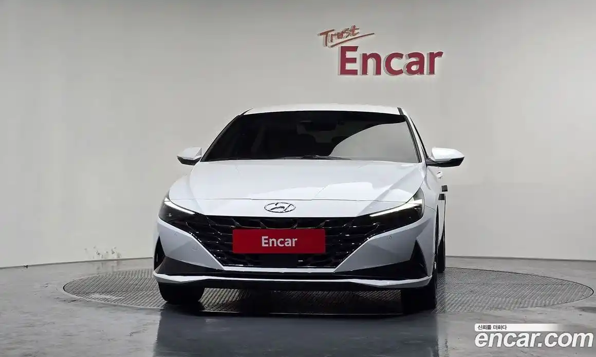 Hyundai Avante 2023 1.6 гидро в Москве № 928099, фото 3