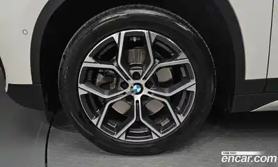 BMW X1 2021 2.0 гидро в Москве № 968250, миниатюра 5