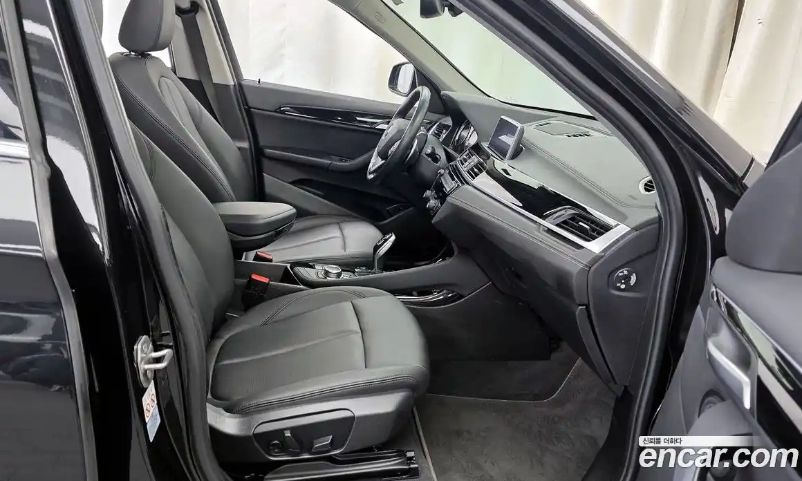 BMW X1 2022 2.0 гидро в Москве № 968496, фото 11