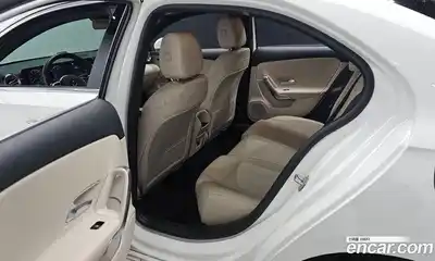 Mercedes-Benz A-Class 2021 2.0 гидро в Москве № 969397, миниатюра 12