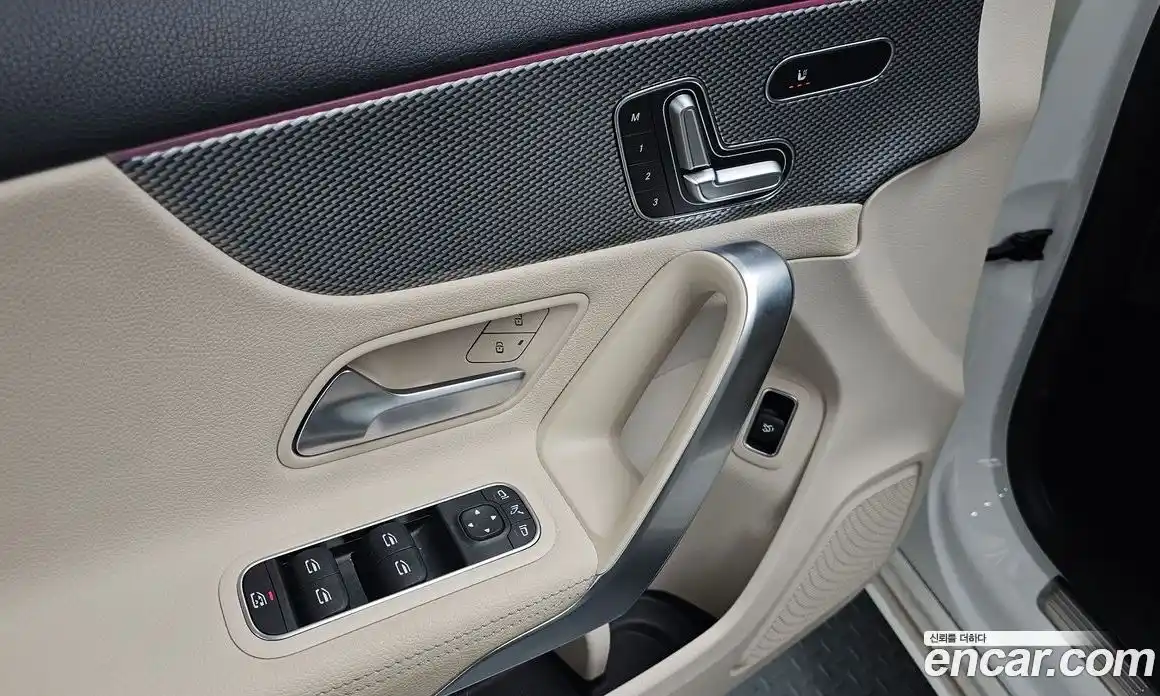 Mercedes-Benz A-Class 2021 2.0 гидро в Москве № 969397, фото 17