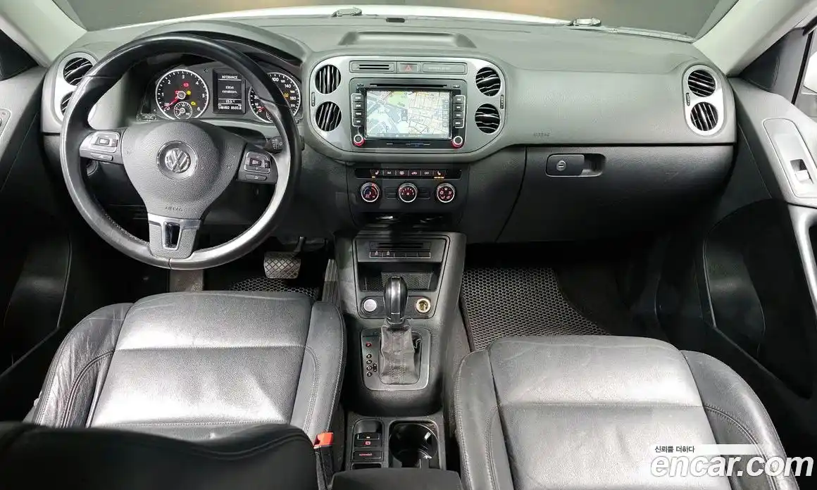 Volkswagen Tiguan 2016 2.0 гидро в Москве № 976139, фото 7