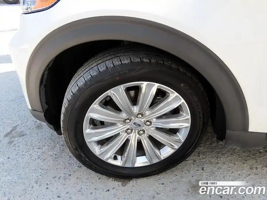 Ford Explorer 2020 2.3 гидро в Москве № 976405, фото 20