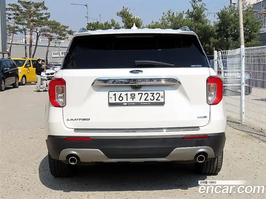 Ford Explorer 2020 2.3 гидро в Москве № 976405, фото 4