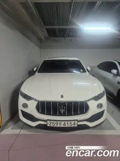 Maserati Levante 2020 3.0 гидро в Москве № 976456, миниатюра 2