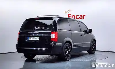 Chrysler Grand Voyager 2016 3.6 гидро в Москве № 976645, миниатюра 2