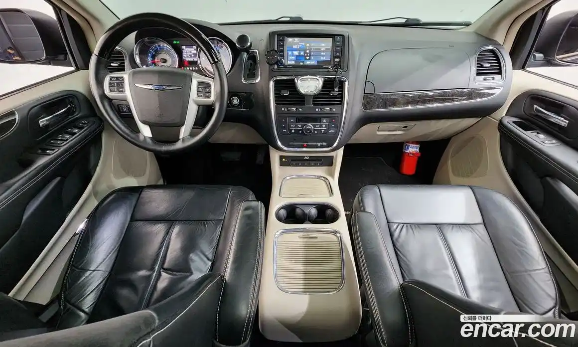 Chrysler Grand Voyager 2016 3.6 гидро в Москве № 976645, фото 7
