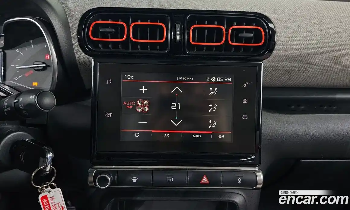 Citroen C3 Aircross 2019 1.5 гидро в Москве № 976668, фото 16