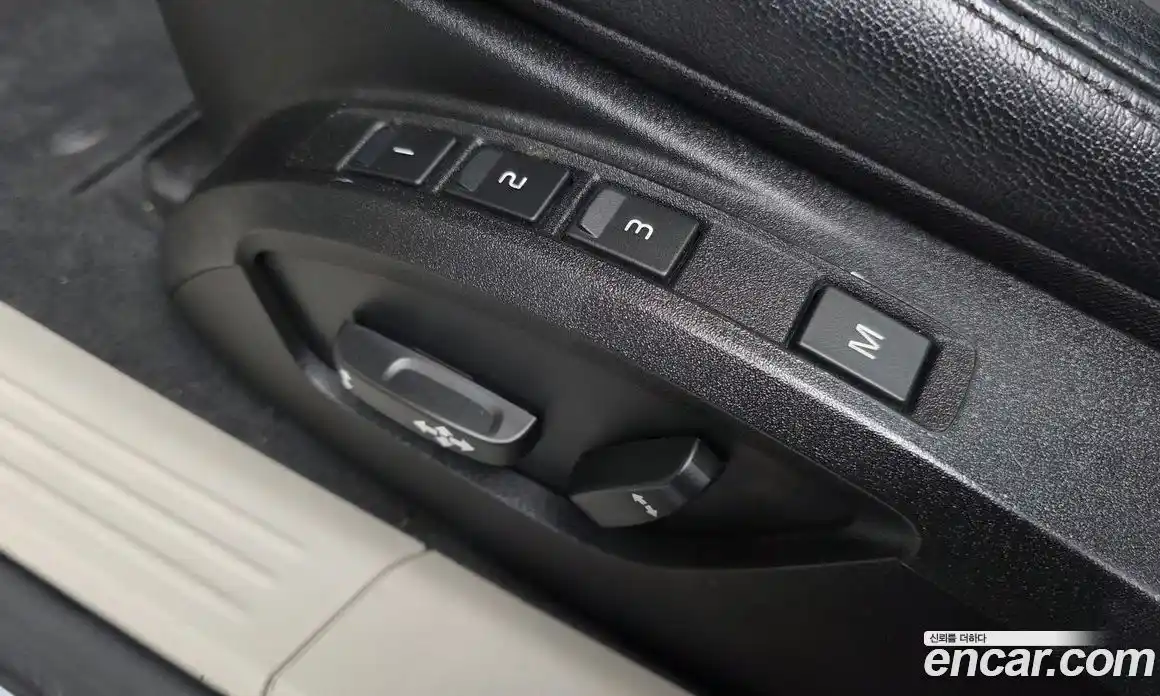 Volvo V40 2015 2.0 гидро в Москве № 1009204, фото 18
