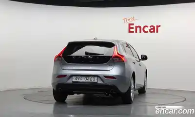 Volvo V40 2015 2.0 гидро в Москве № 1009204, миниатюра 4