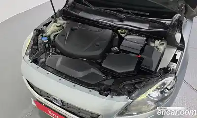 Volvo V40 2015 2.0 гидро в Москве № 1009204, миниатюра 6