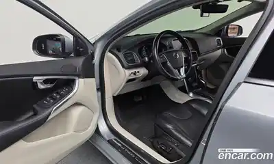 Volvo V40 2015 2.0 гидро в Москве № 1009204, миниатюра 10