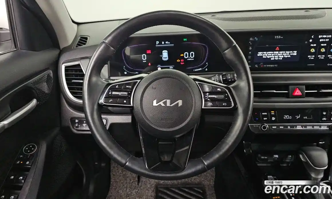 Kia Seltos 2022 1.6 Автомат в Москве № 1009368, фото 13