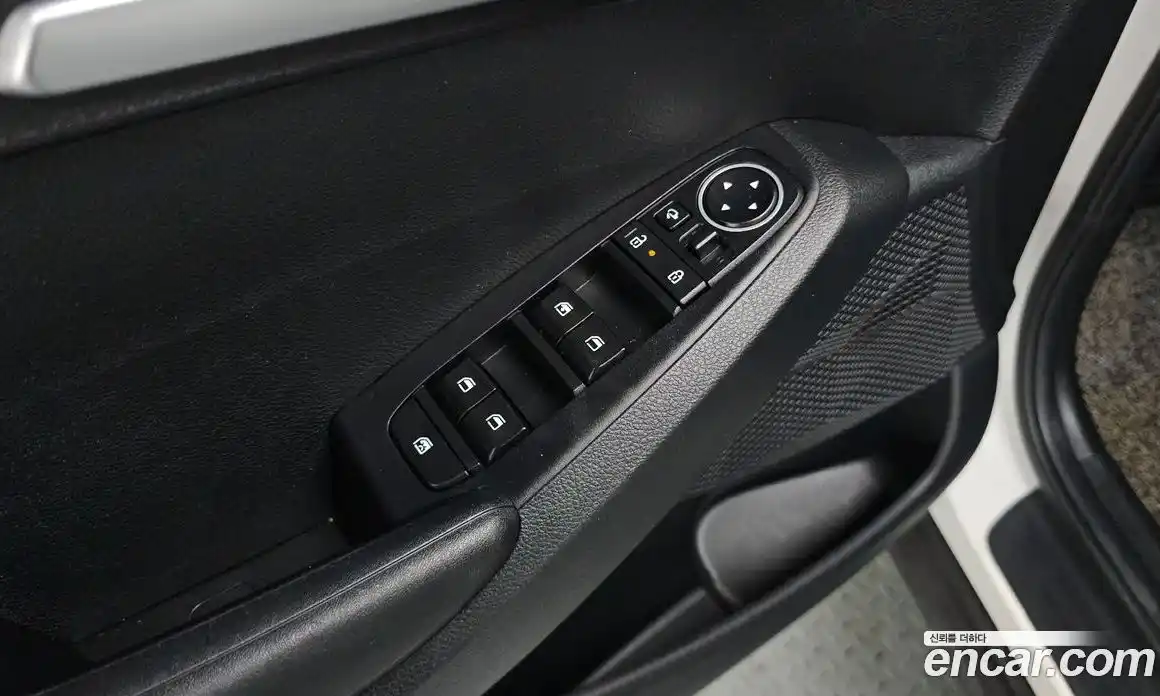 Kia Seltos 2022 1.6 Автомат в Москве № 1009368, фото 18