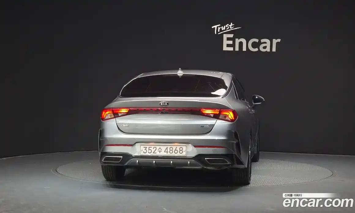 Kia K5 2020 2.0 Автомат в Москве № 1009386, фото 4