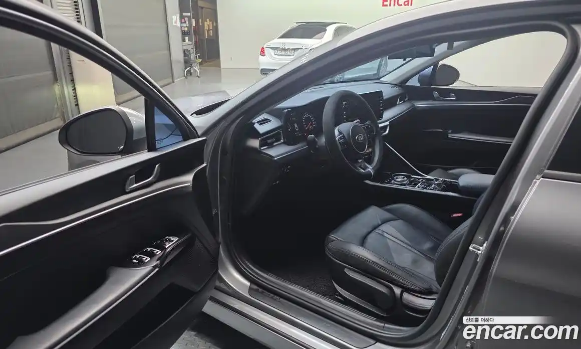 Kia K5 2020 2.0 Автомат в Москве № 1009386, фото 10