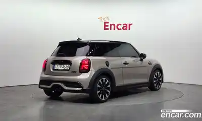 Mini Cooper 2023 2.0 гидро в Москве № 1013622, миниатюра 2
