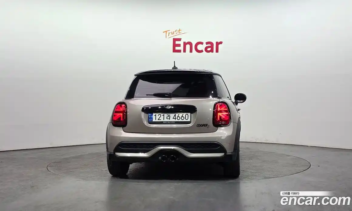 Mini Cooper 2023 2.0 гидро в Москве № 1013622, фото 4