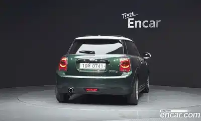 Mini Cooper 2015 1.5 гидро в Москве № 1014002, миниатюра 4