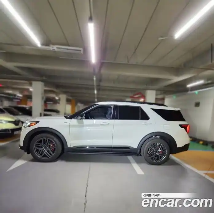 Ford Explorer 2025 2.3 гидро в Москве № 1015452, фото 4
