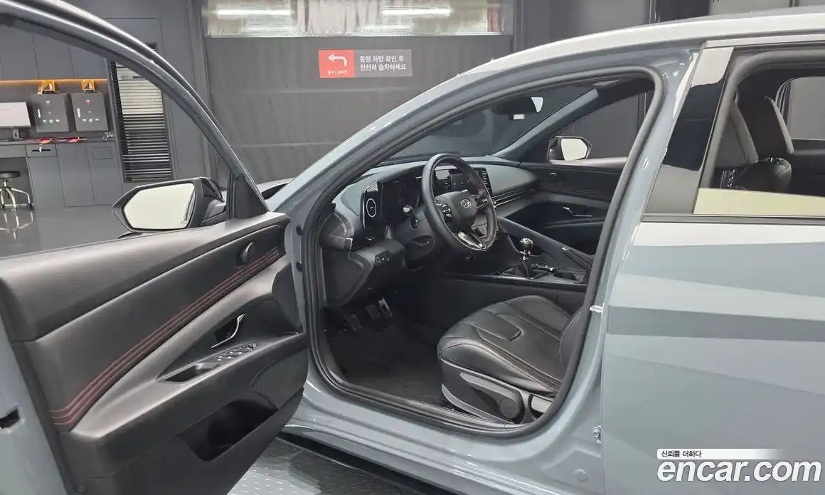 Hyundai Avante 2022 1.6 Механическая в Москве № 1065597, фото 10