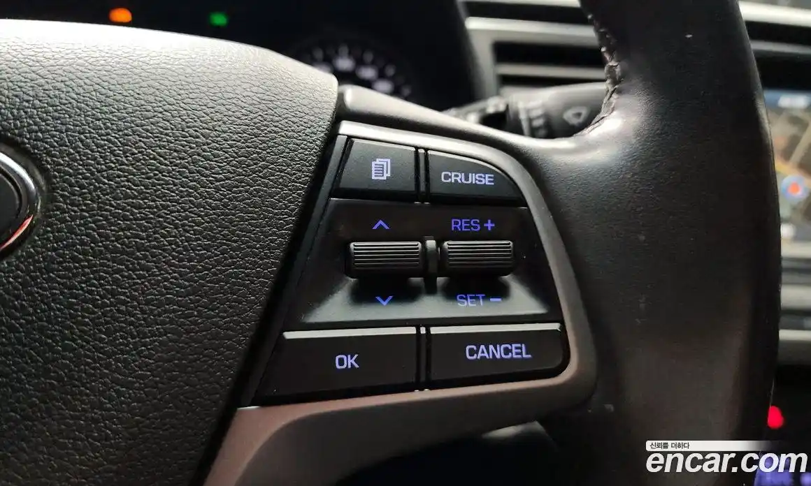 Hyundai Avante 2016 1.6 Автомат в Москве № 1065621, фото 18