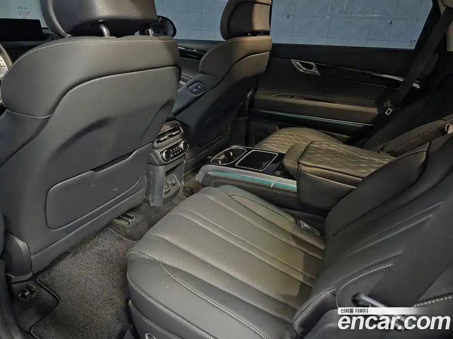 Genesis GV80 2023 3.0 Автомат в Москве № 1066391, фото 7