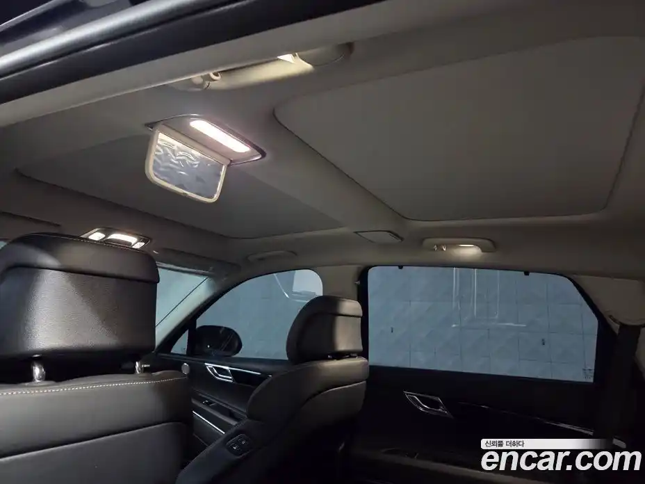 Genesis GV80 2023 3.0 Автомат в Москве № 1066391, фото 9