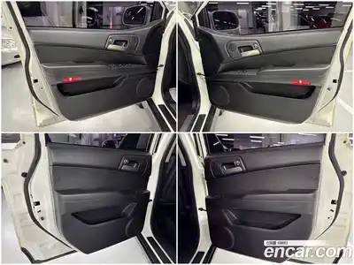 SsangYong Korando 2017 2.2 Автомат в Москве № 1067405, миниатюра 12