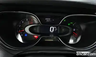 Renault QM3 2016 1.5 гидро в Москве № 107219, миниатюра 8