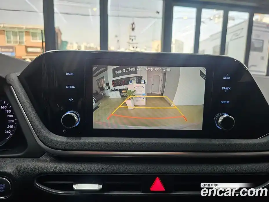 Hyundai Sonata 2020 2.0 Автомат в Москве № 1077966, фото 12