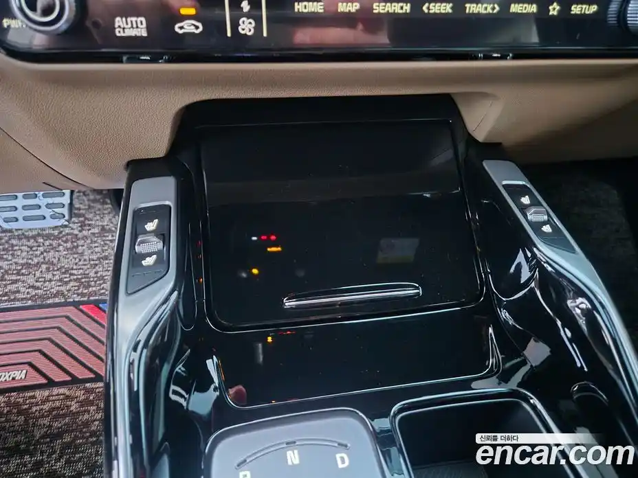 Kia Sorento 2025 1.6 Автомат в Москве № 1078392, фото 17