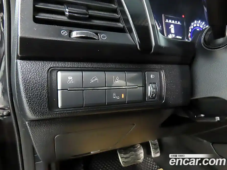 SsangYong Rexton 2020 2.2 Автомат в Москве № 1080219, фото 14