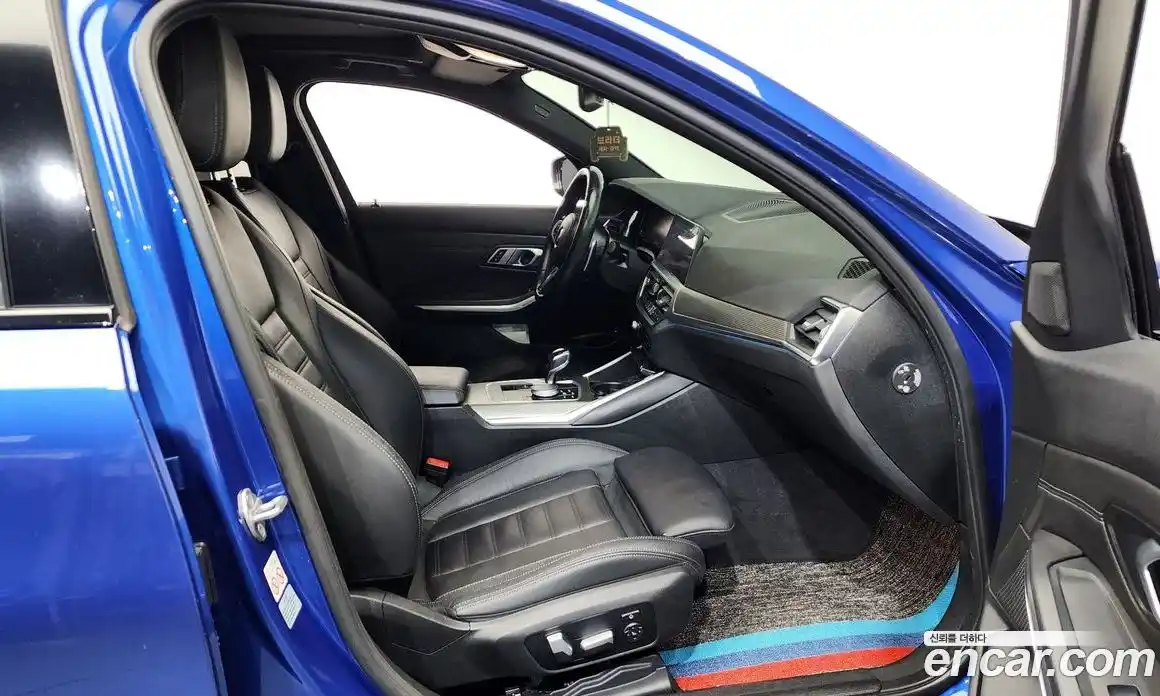 BMW 3-Series 2021 2.0 Автомат в Москве № 1082909, фото 11