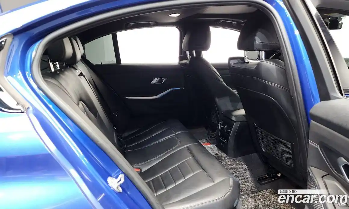 BMW 3-Series 2021 2.0 Автомат в Москве № 1082909, фото 12