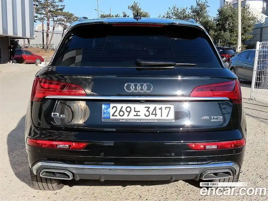 Audi Q5 2023 2.0 Автомат в Москве № 1084644, фото 4