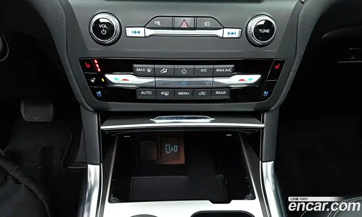 Ford Explorer 2020 2.3 гидро в Москве № 1086102, фото 18